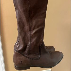 Frye women’s boots Size 8M.